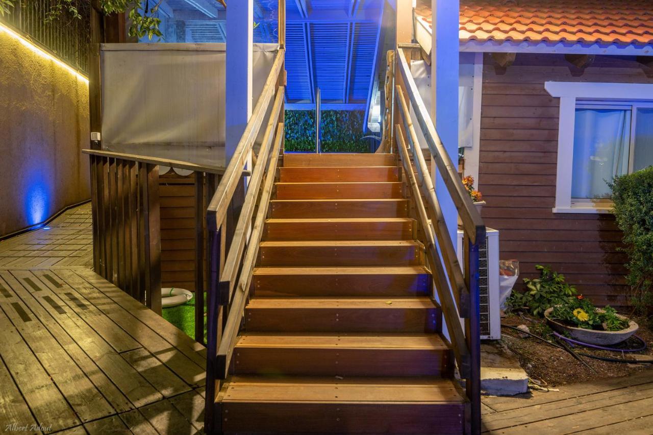 Ahavtia - לזוגות ומשפחות Villa Had Nes Bagian luar foto